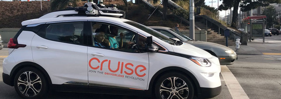 GM’s Cruise, Alphabet’s Waymo win permits to offer self-driving rides to passengers in California